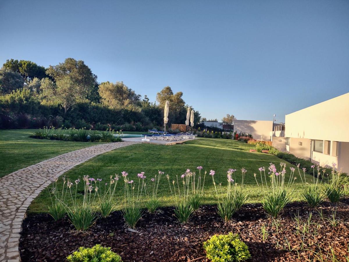 Suites Sunny Hill 몬카라파초 외부 사진